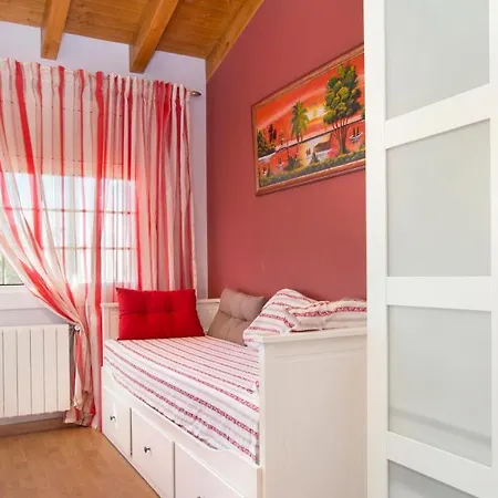 Sleeps 8 *
